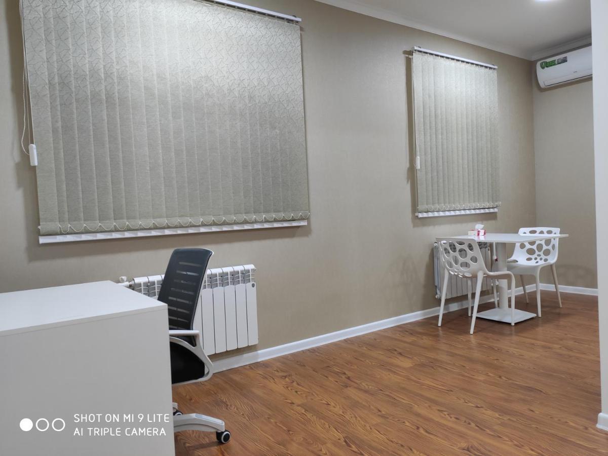 1-Bedroom Apartment In The Very City Center Taszkent Zewnętrze zdjęcie