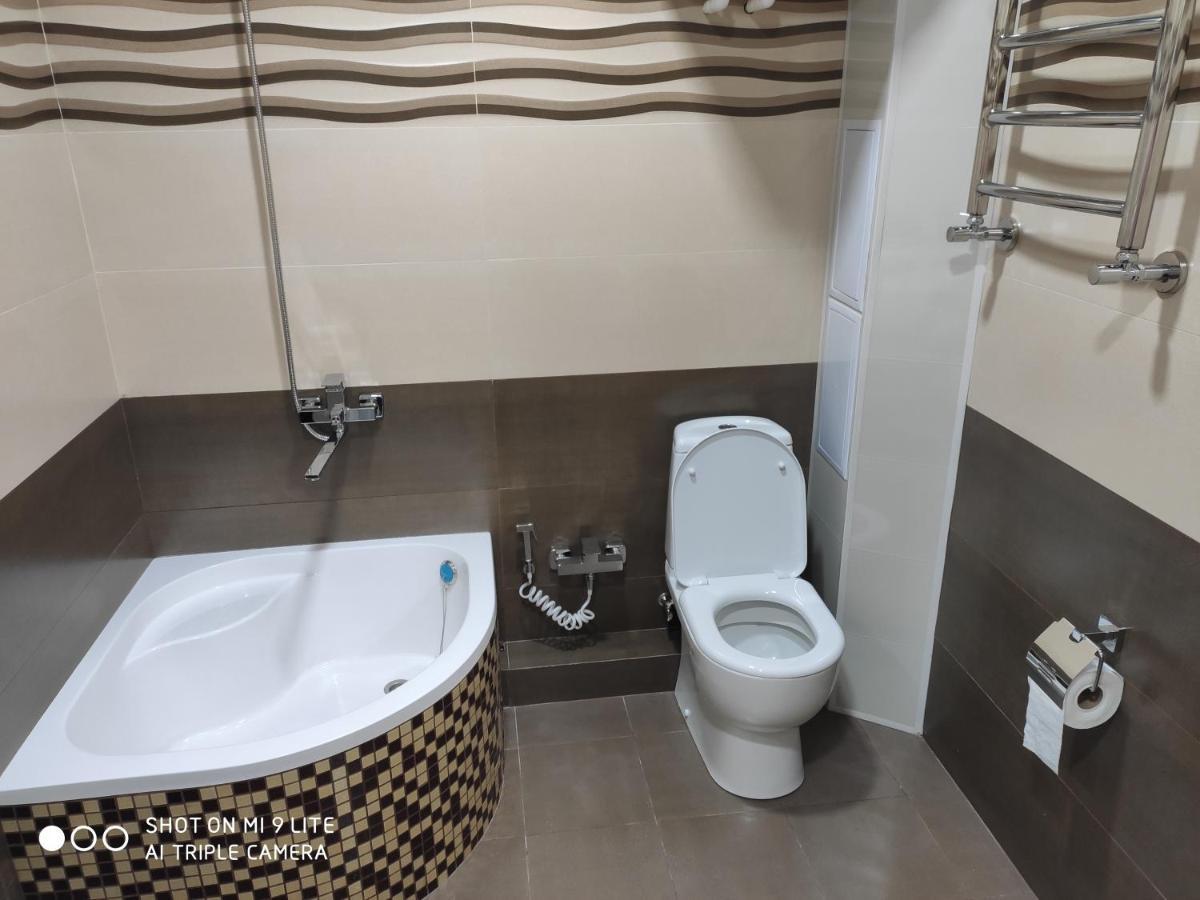1-Bedroom Apartment In The Very City Center Taszkent Zewnętrze zdjęcie